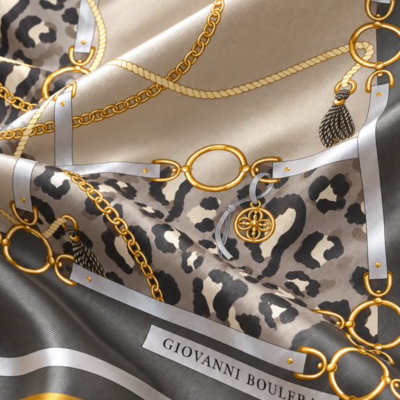 Foulard in Seta Twill di Gelso Giovanni Boulera, motivo Leopardato Grigio, 65x65 cm
