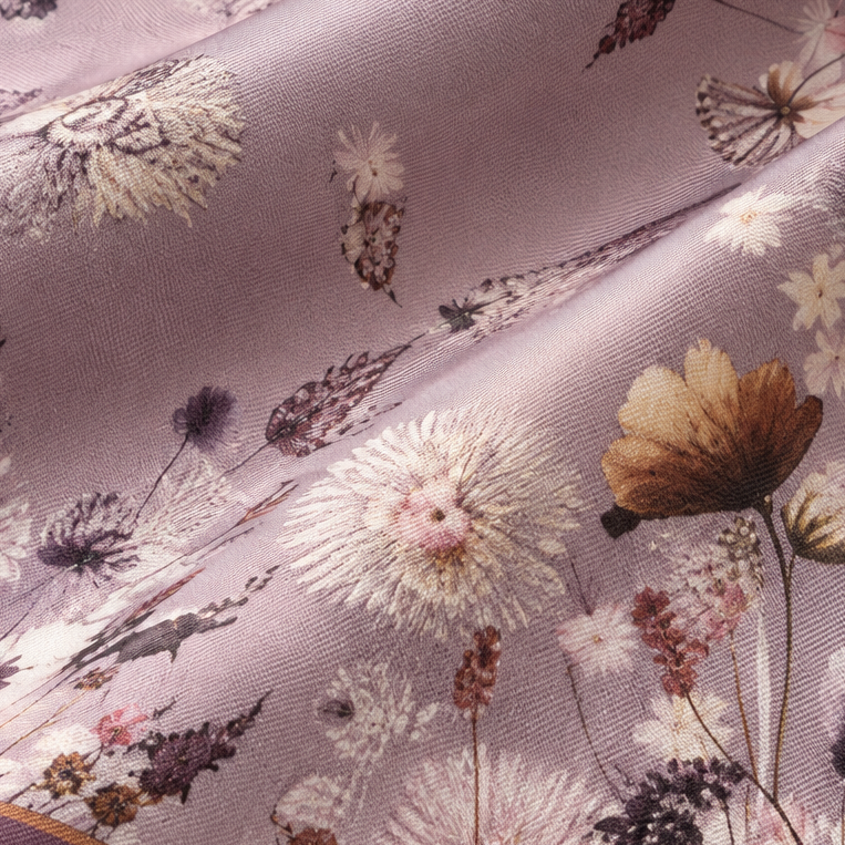 Giovanni Boulera Leylak Kır Bahçesi Mulberry Twill İpek Eşarp 65 cm x 65 cm