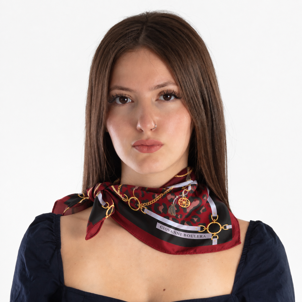 Giovanni Boulera Siyah Bordo Leopar Zincir Desenli Mulberry Twill İpek Eşarp 65x65 cm